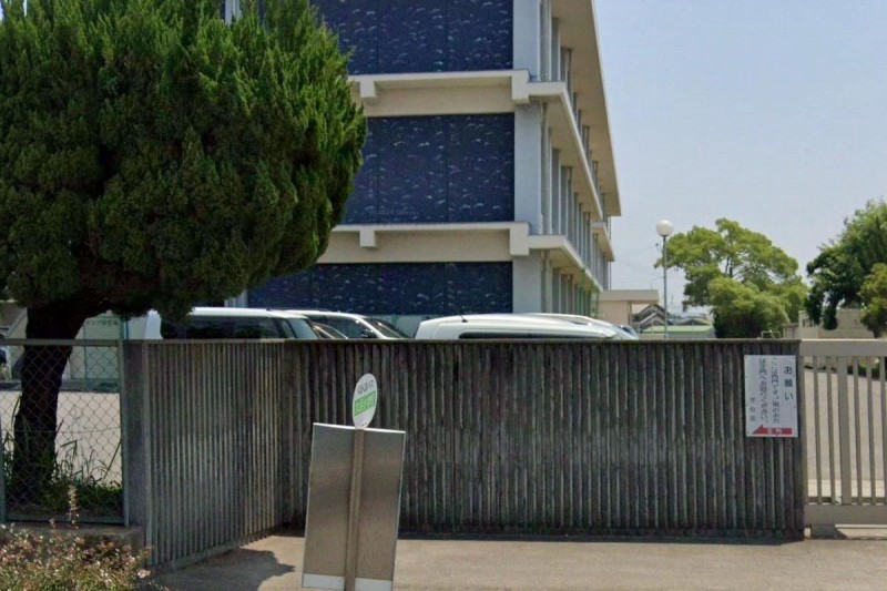 小学校　碧南市立大浜小学校（小学校）まで1199m