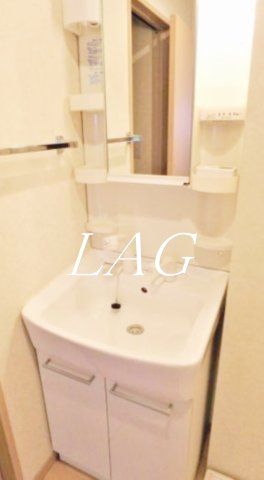 洗面設備　独立洗面台です。