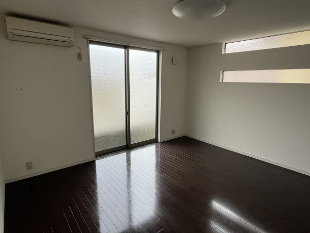 居室・リビング　別角度から見た12帖のお部屋