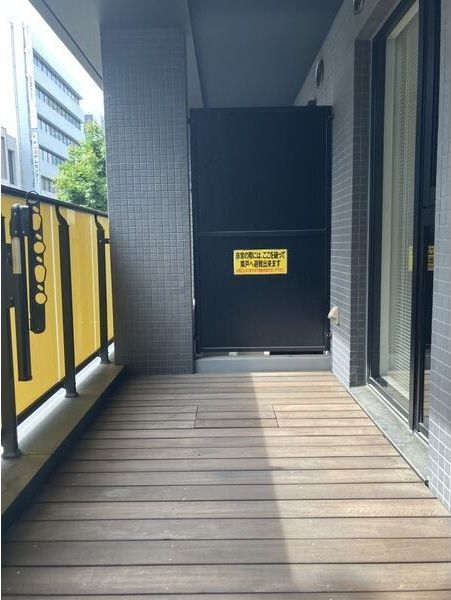 バルコニー