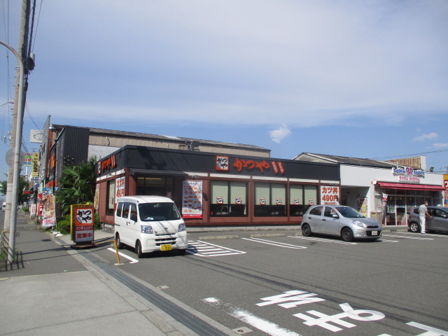 飲食店　かつや 大阪住之江北加賀屋店（飲食店）まで832m