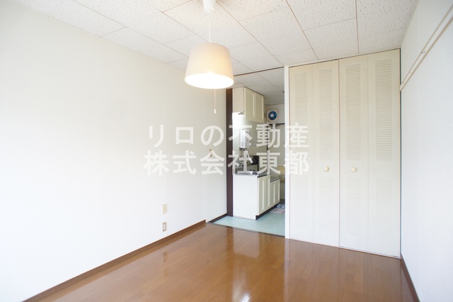 その他部屋・スペース　窓から暖かな日差しが入ります♪