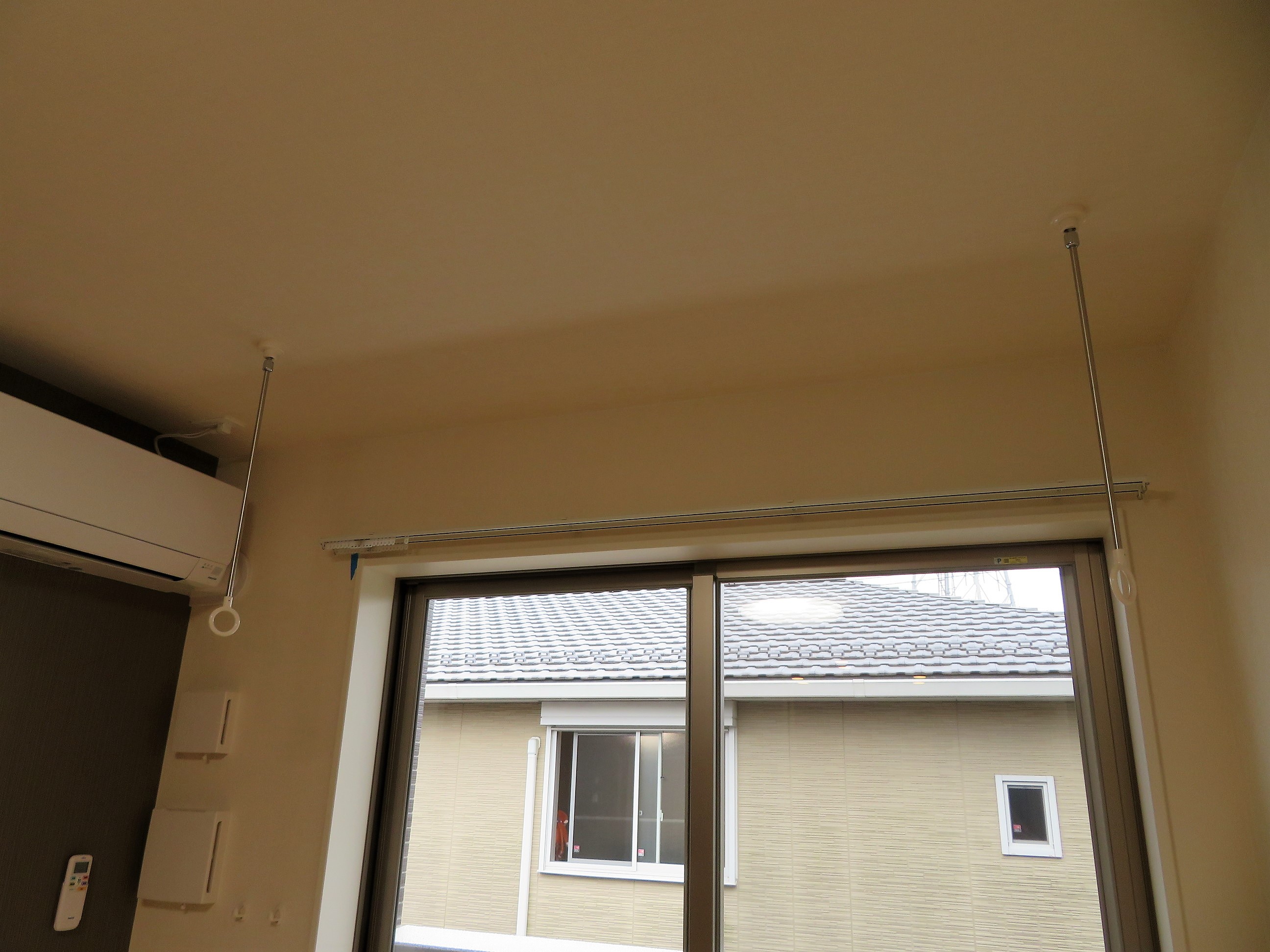 その他設備　室内物干しで雨の日も安心です