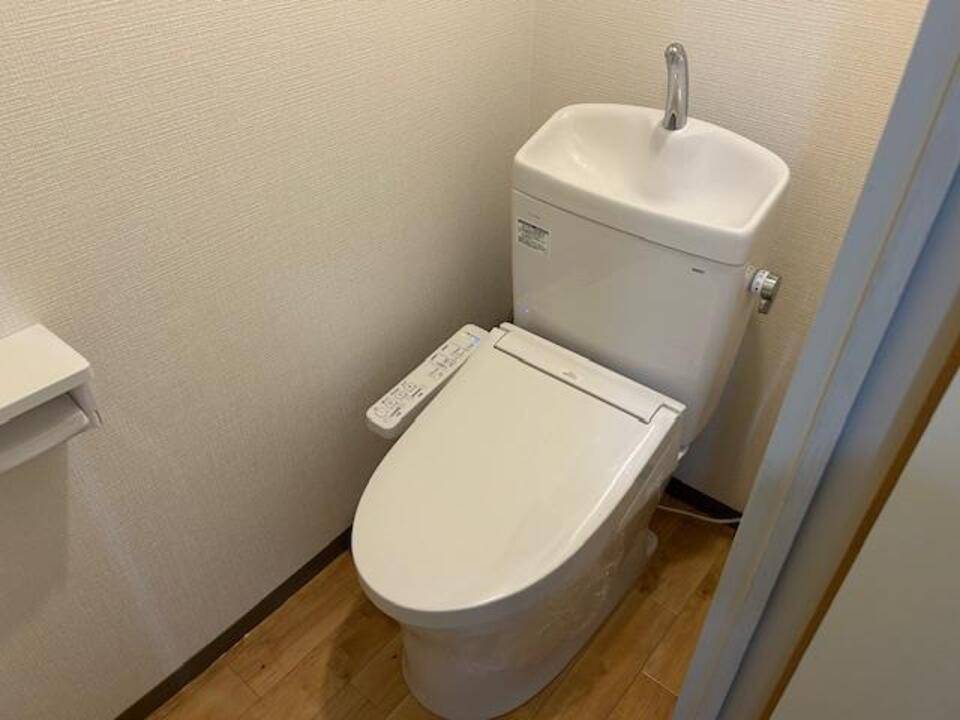 トイレ　トイレ