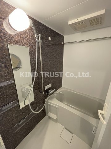 バス・シャワールーム　日々の疲れを癒すお風呂付です