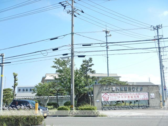 高校・高専　徳島県立鳴門渦潮高等学校大津キャンパス（高校・高専）まで1372m