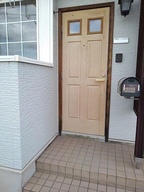 その他共有部分　玄関扉です。