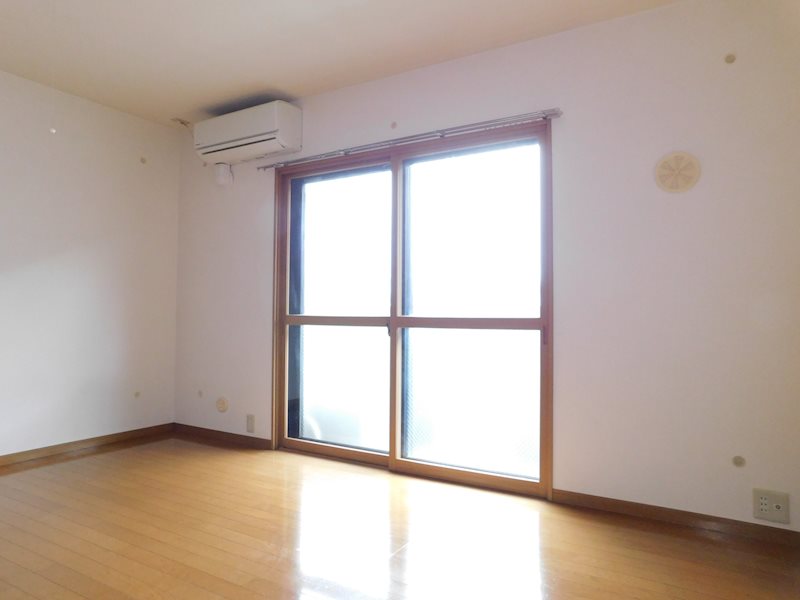 居室・リビング　同タイプのお部屋の写真です