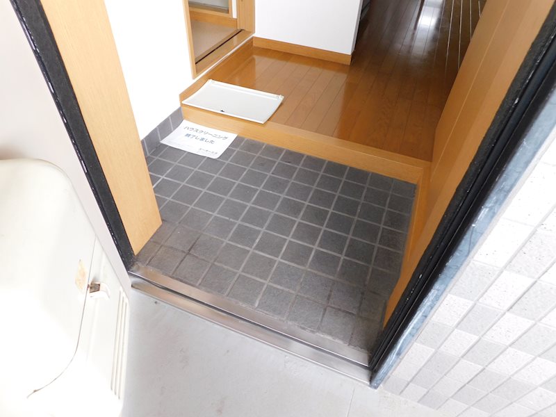 玄関　同タイプのお部屋の写真です