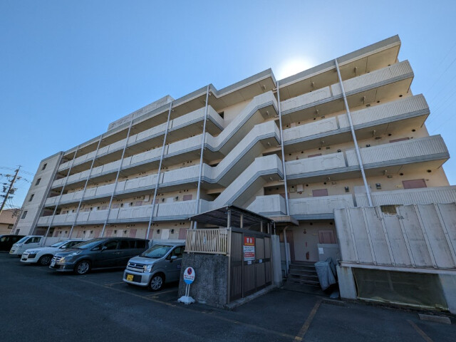 浜松市中央区原島町のマンションの建物外観