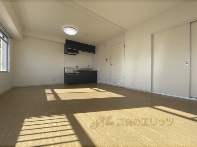 居室・リビング　リビング