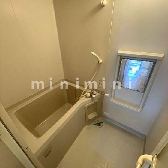 バス・シャワールーム　写真は同物件別号室の為、現状優先致します。