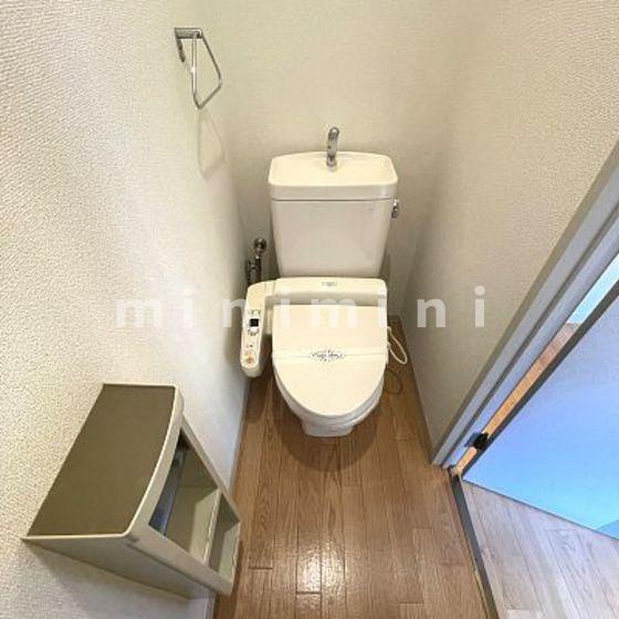 トイレ　写真は同物件別号室の為、現状優先致します。