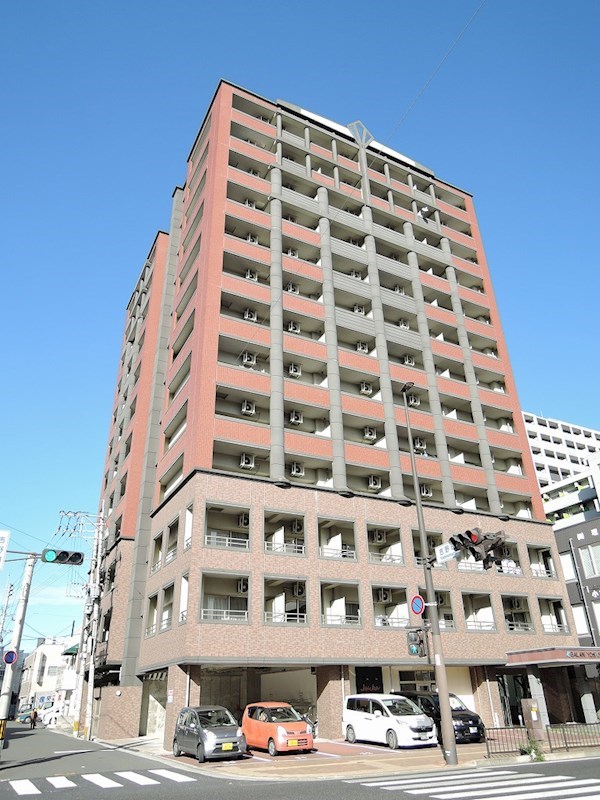 北九州市小倉北区吉野町のマンションの建物外観