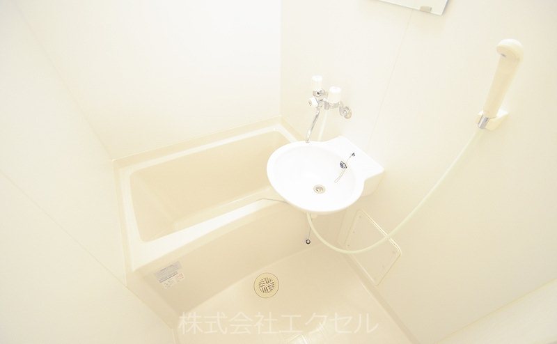 洗面設備　同等タイプのイメージ写真です。