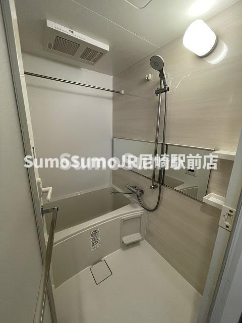 バス・シャワールーム　お風呂です