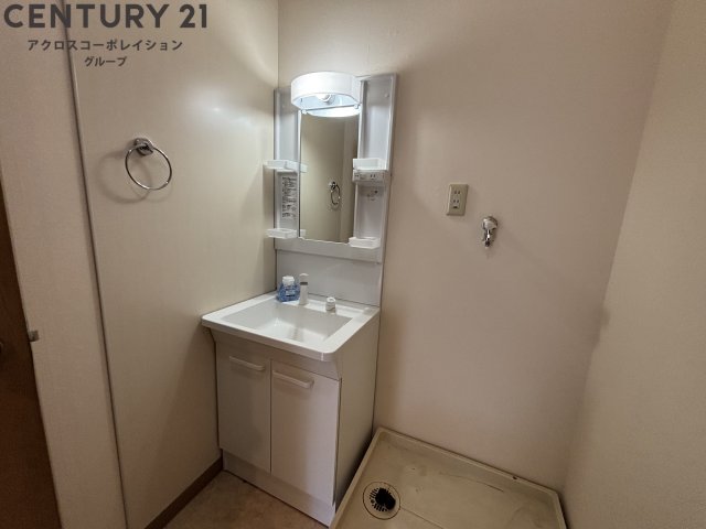 洗面設備　独立洗面台で、毎日の身支度もしやすい！