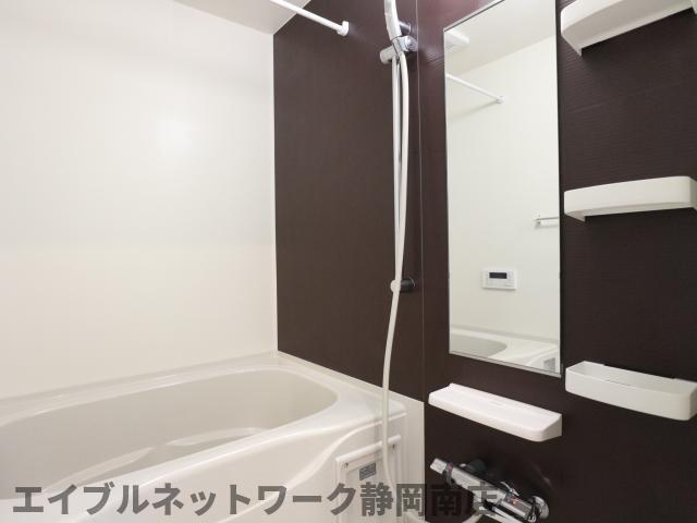 バス・シャワールーム　同イメージ