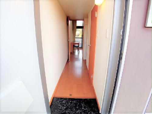 玄関　設備・仕様は号室により異なる為、現況を優先致します。