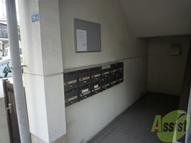 エントランス　郵便受です