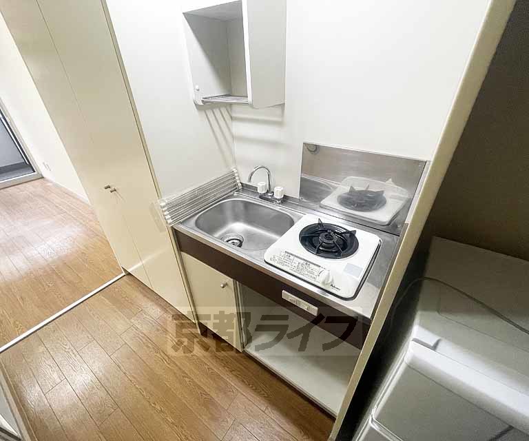 キッチン　ガスコンロ付きのキッチン