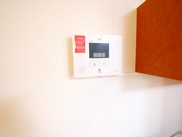 セキュリティ　モニター付きインターホンです