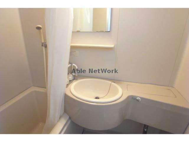 洗面設備　※参考写真