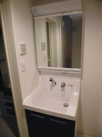 洗面設備　ヴィチーノ　アル　ポンテ品川