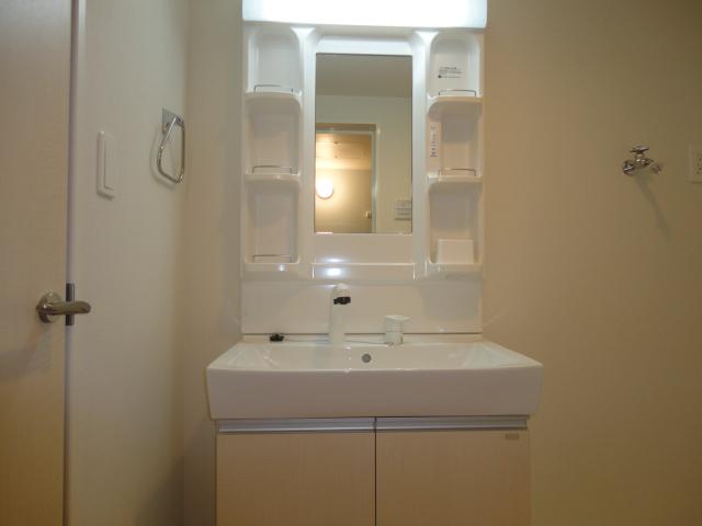 洗面設備　洗髪洗面化粧台