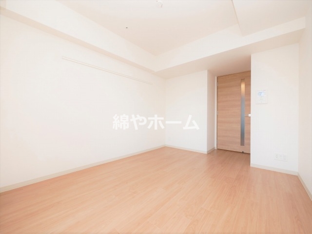 その他部屋・スペース　落ち着いて過ごせるお部屋なので、寝室にいかがでしょうか