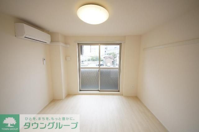 居室・リビング　現地待ち合わせ歓迎♪お問合せはタウンハウジングまで！