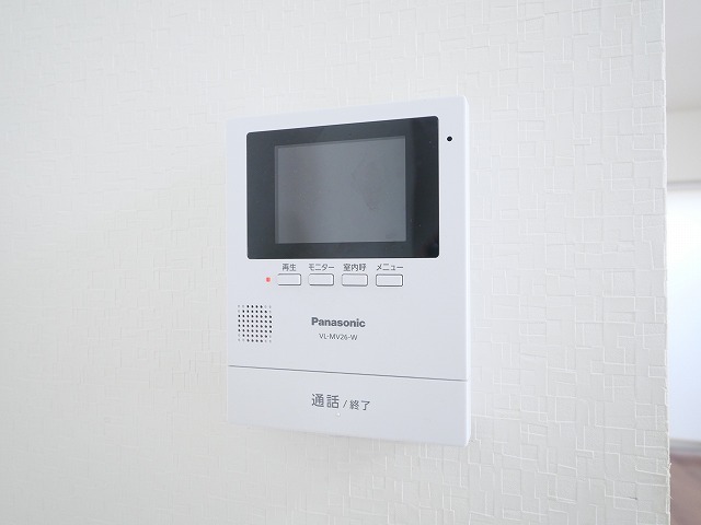 セキュリティ　モニター付きインターホンです