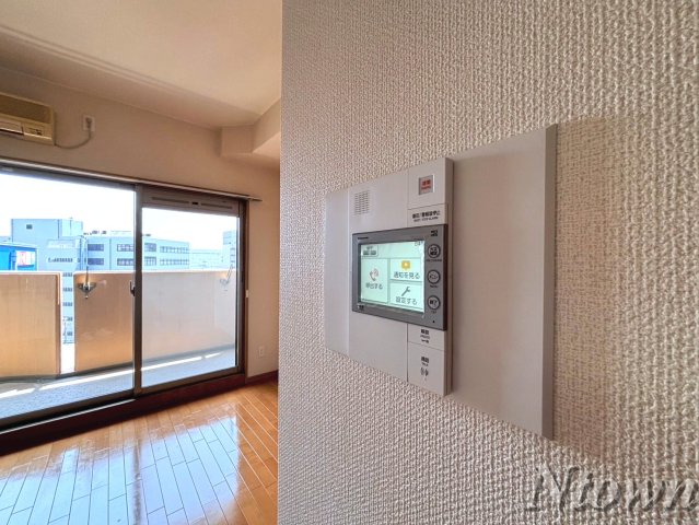 セキュリティ　モニター付きインターホンです