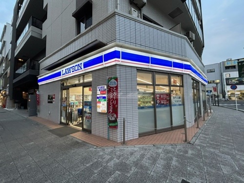 コンビニ　ローソン 金沢八景駅前店（コンビニ）まで348m