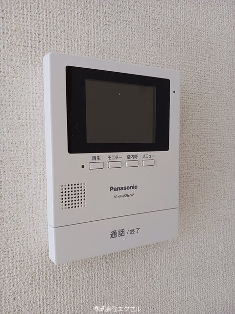 セキュリティ　モニター付きインターホンです。