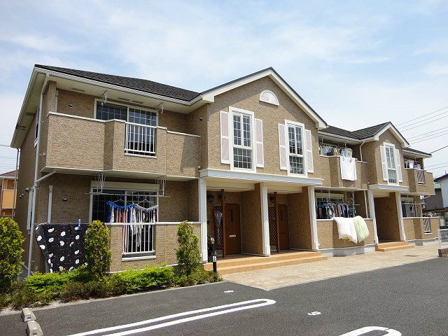 建物外観　閑静な住宅街です。