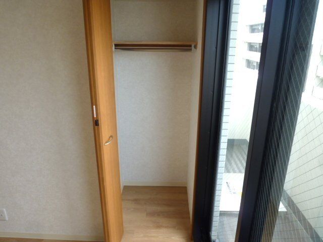 収納　トールサイズのクローゼットです。