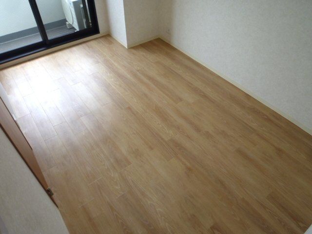 居室・リビング　明るい洋室です。