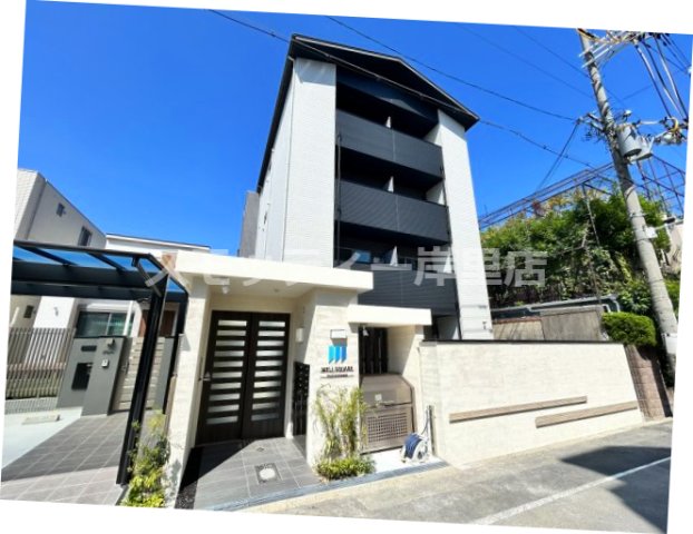 建物外観　オートロック・宅配BOX付き