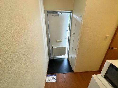 玄関　家具・家電付き