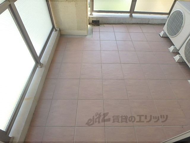 バルコニー　南側