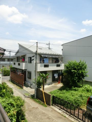 眺望　開放感のある２階からの眺望。