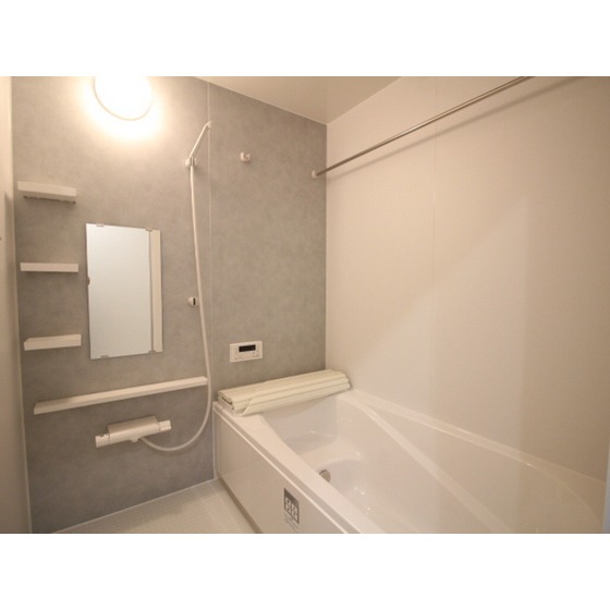 バス・シャワールーム　建築中の為、同管理会社別部屋参考写真