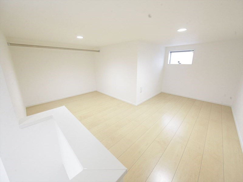 その他部屋・スペース　ロフト5.1帖（収納にも寝室にも使えます）同仕様写真