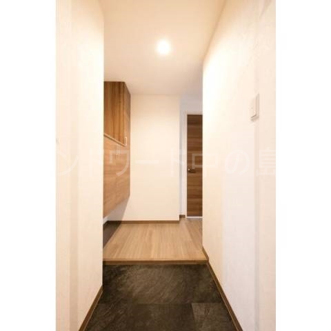 玄関　詳細は、ウィンドワード中の島店までご相談下さい。