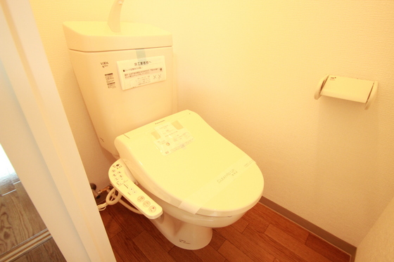 トイレ　※他部屋のお写真になります