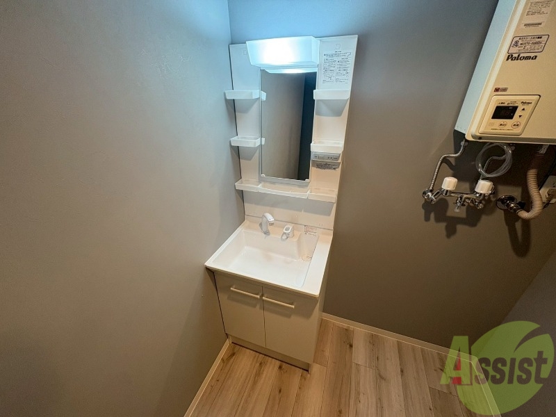 洗面設備　シャンプードレッサーで身支度もラクラクです！