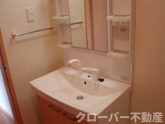 洗面設備　洗髪洗面化粧台