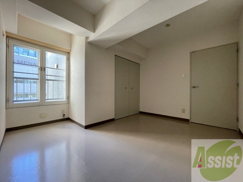 その他部屋・スペース　寝室です。二部屋をどう使うかはあなた次第です！