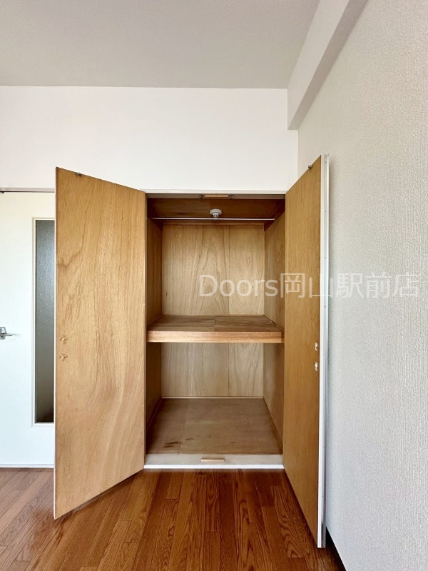 収納　他のお部屋の写真です。